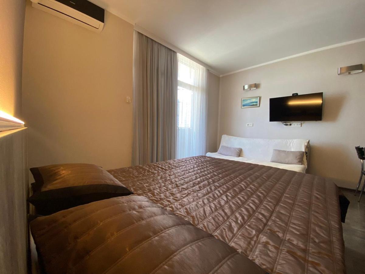 Orbi Sea Tower Apartment Batumi Bagian luar foto