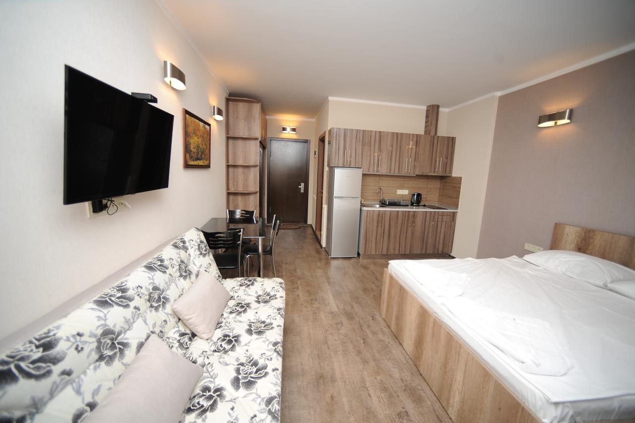 Orbi Sea Tower Apartment Batumi Bagian luar foto