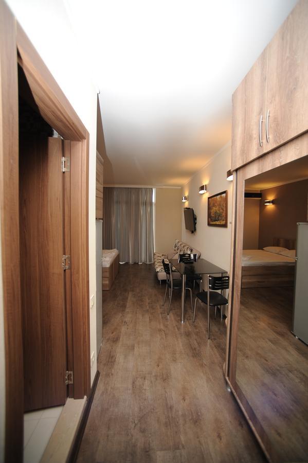 Orbi Sea Tower Apartment Batumi Bagian luar foto