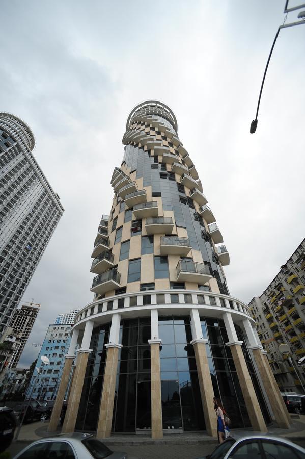 Orbi Sea Tower Apartment Batumi Bagian luar foto